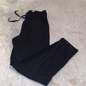 Lululemon jogger pants